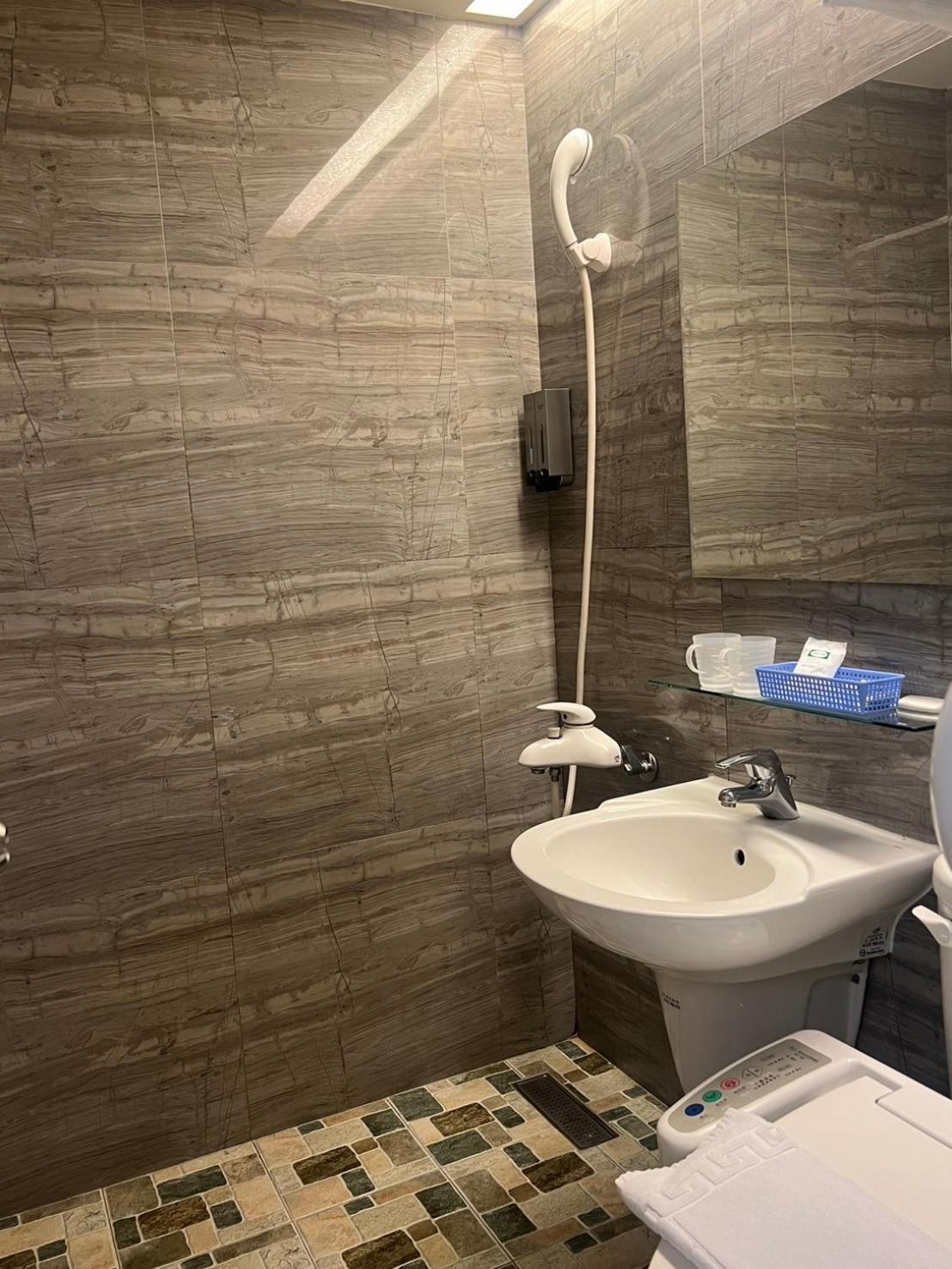 Ya Dou Hotel تايبيه المظهر الخارجي الصورة